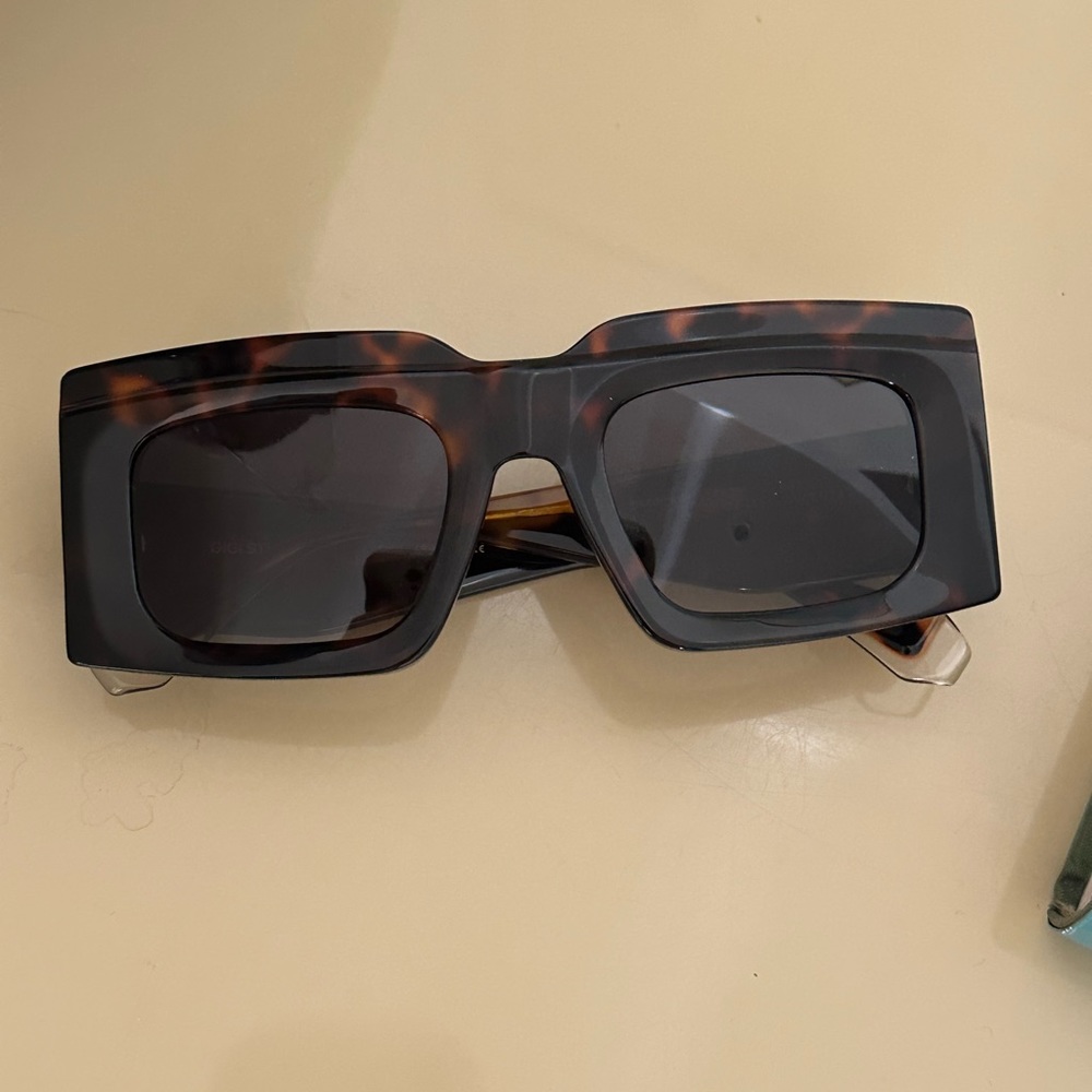 Gigi Studios sunglasses